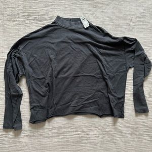 Aerie Raw Hem Long sleeve